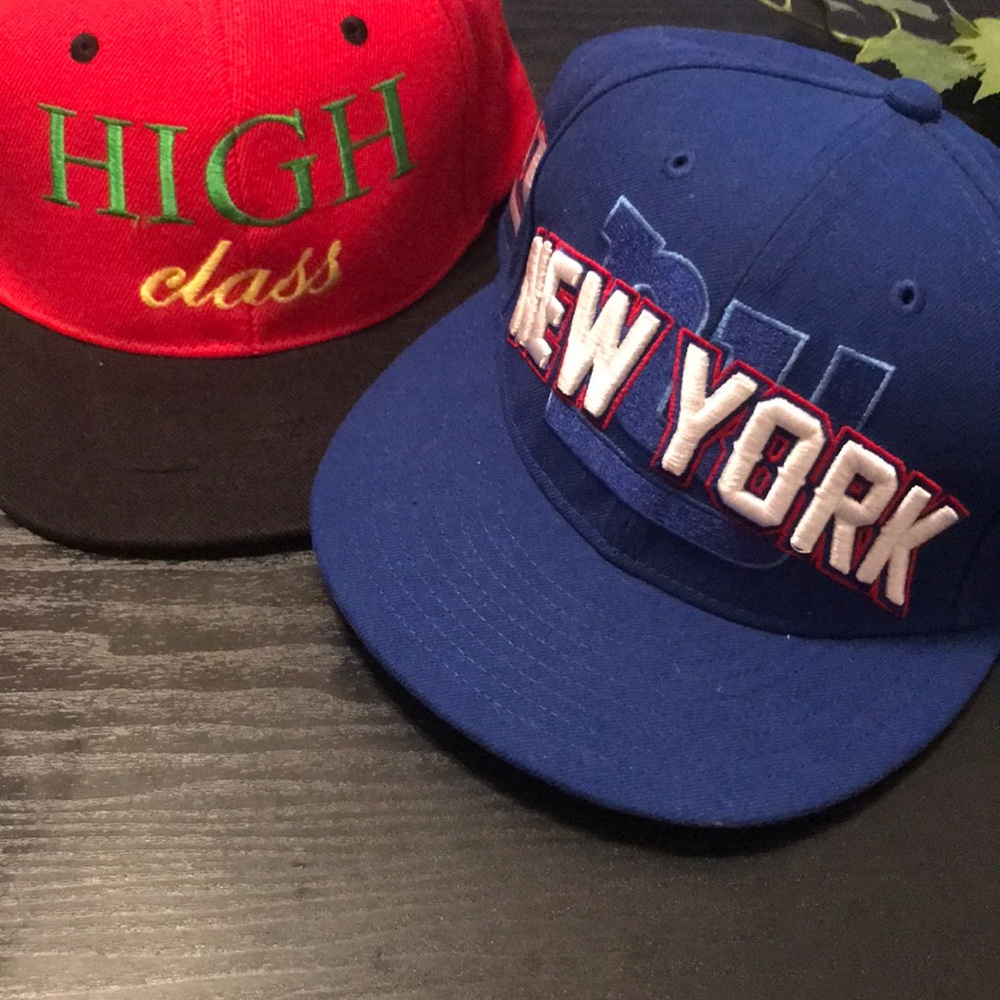 2 caps